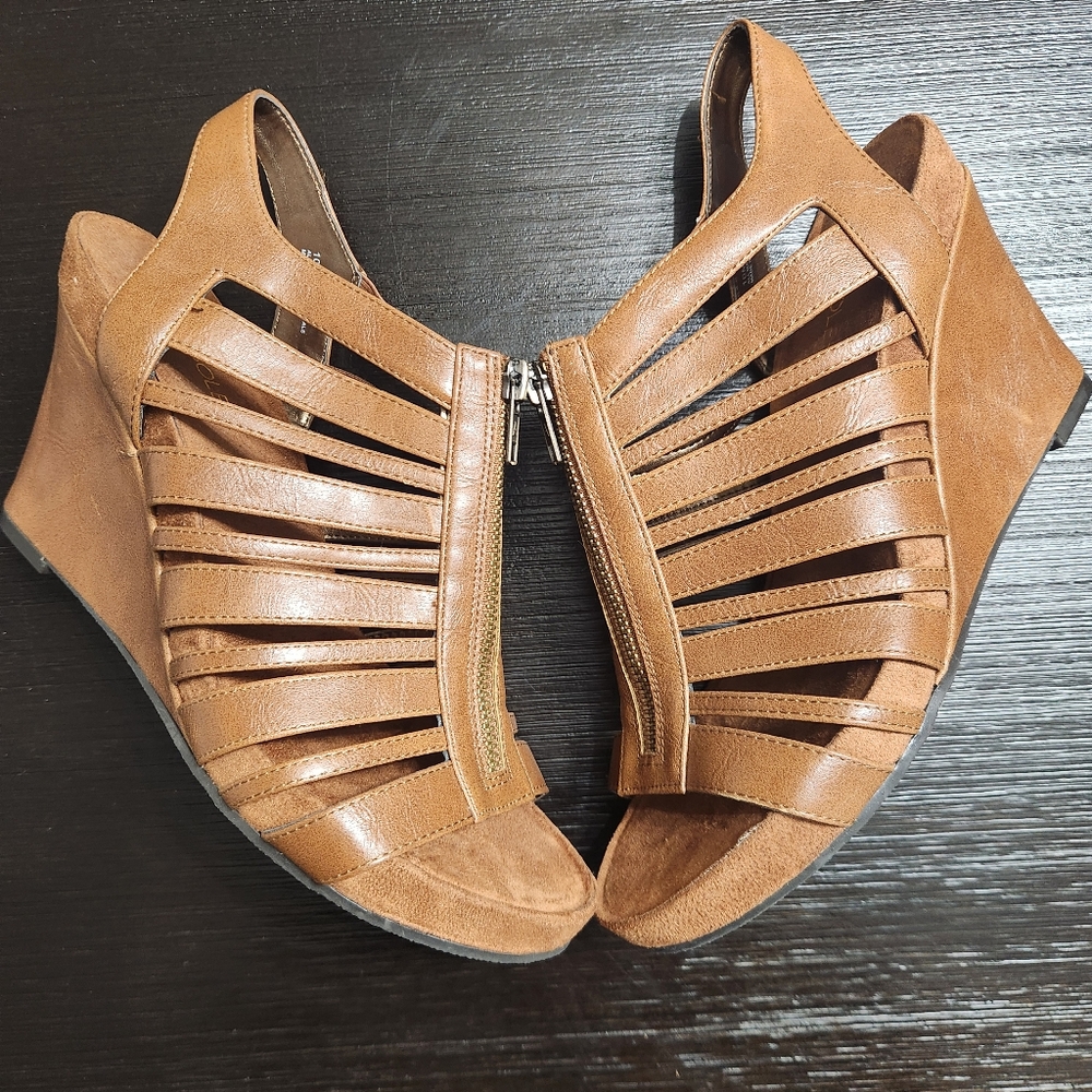Women's Wedge Shoes